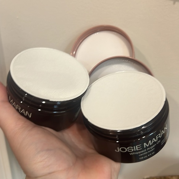 2 Josie Maran Whipped Argan Oil Vanilla Bean New Sealed - Picture 3 of 5